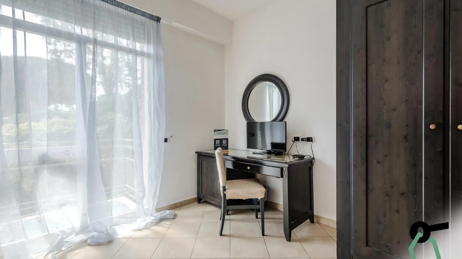Hotiday Room Collection - Porto Azzurro Capoliveri  4*, Capoliveri (Isola d'Elba)