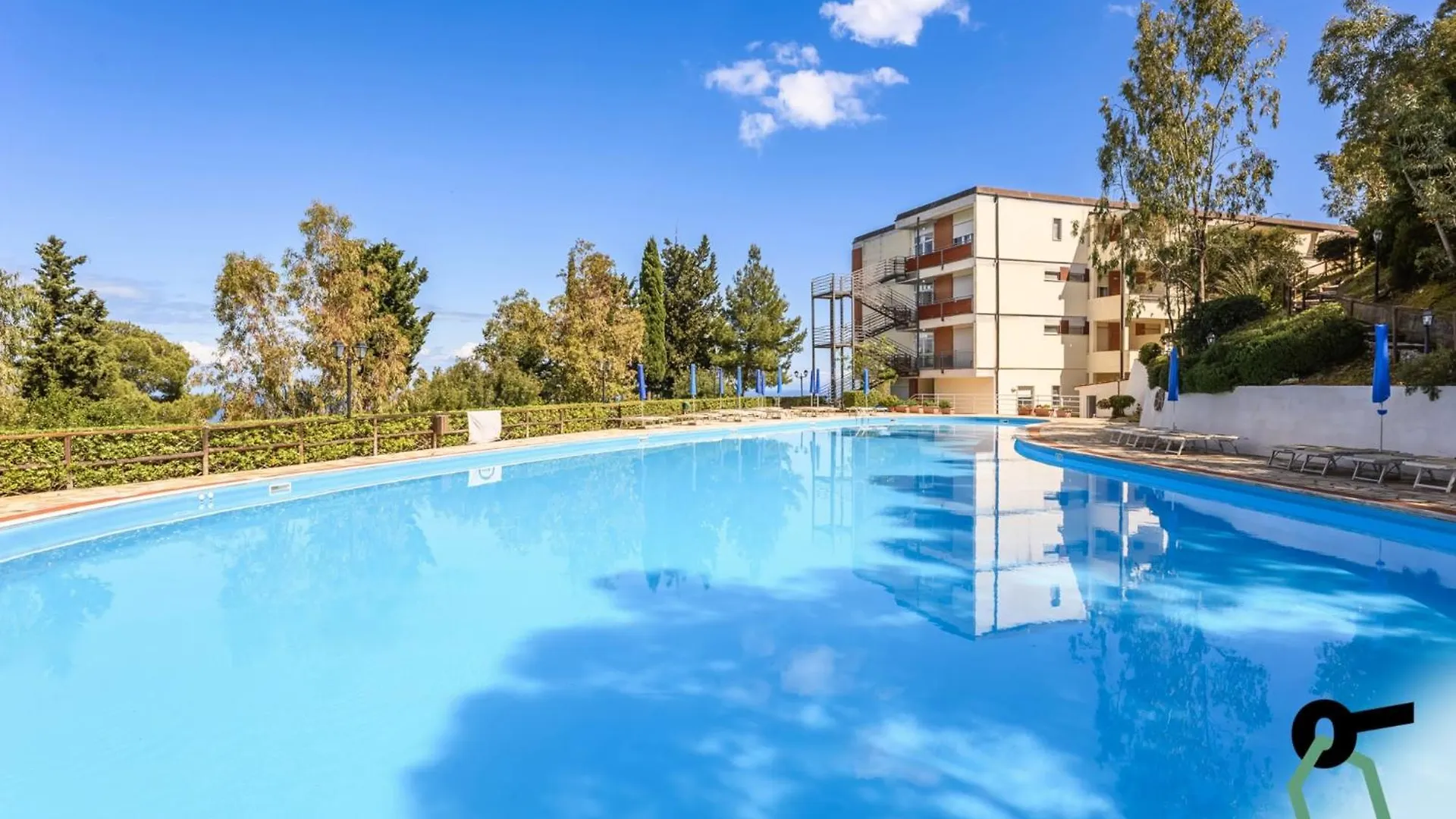 **** Hotel Hotiday Room Collection - Porto Azzurro Capoliveri  Italia